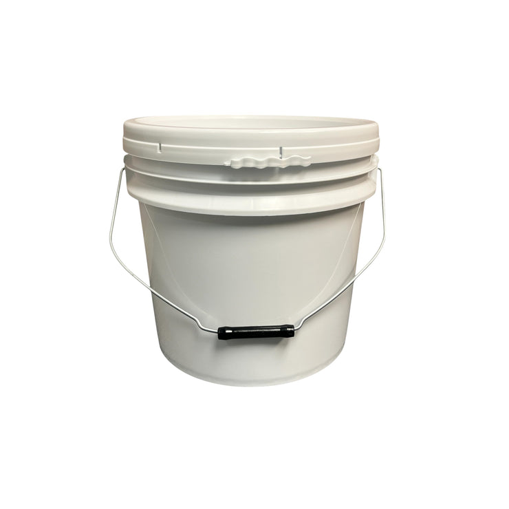 4 Gallon Outdoor Metal Handle Bucket with Lid