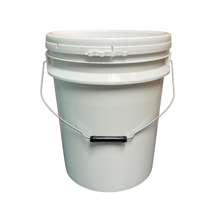Bucket - 5 Gallon Outdoor Metal Handle Bucket with Lid,  White Color